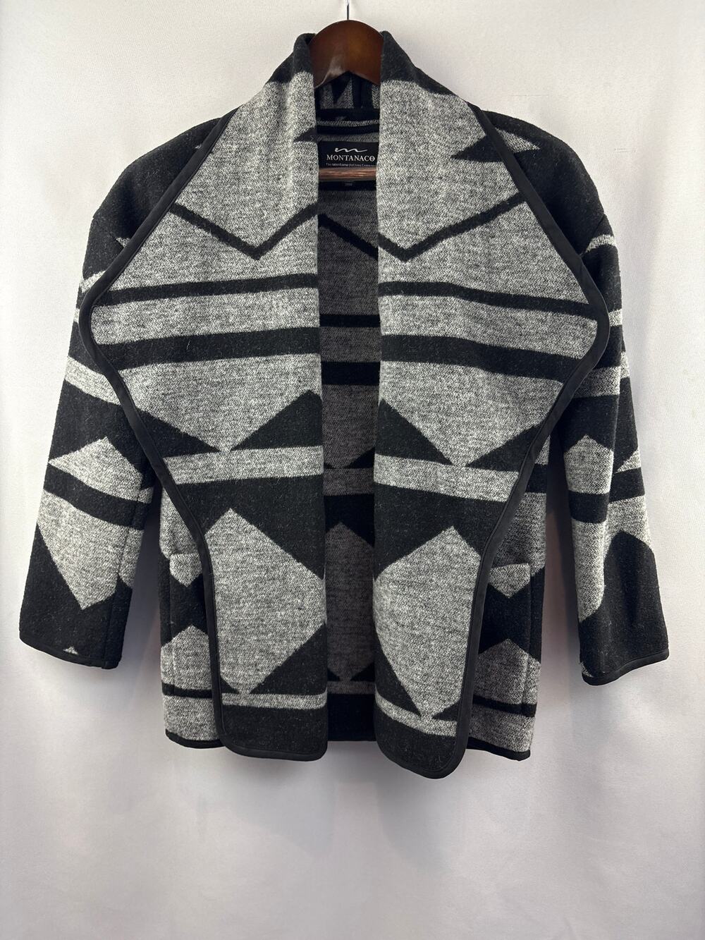 Women’s Montanaco Small Gray & Black Patterned Jacket